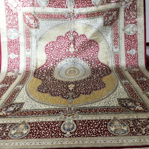 معرض سجاد في قطر